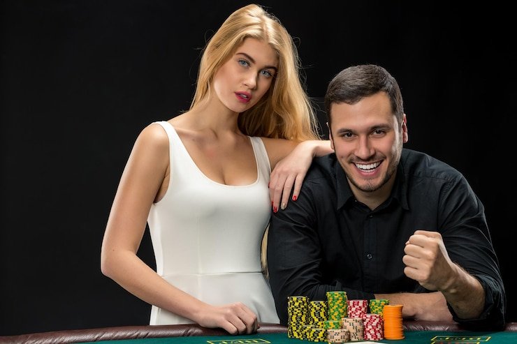 Antarmuka aplikasi Mega Wheel qqasia di layar ponsel